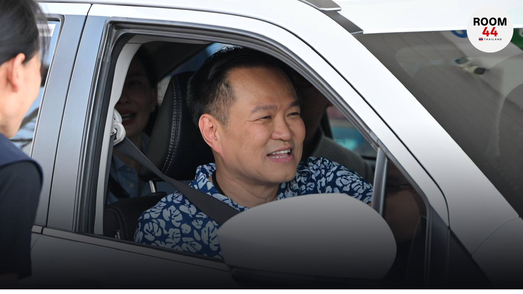 ดราม่าระอุ!นายกฯ ตรวจปั๊มน้ำมัน ถูกฟาด “สร้างภาพ” รับมือวิกฤตพลังงานไม่ตรงจุด 